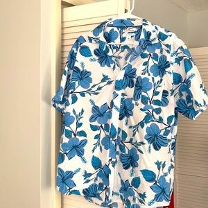 Amazon Essentials Men’s XL tropical shirt